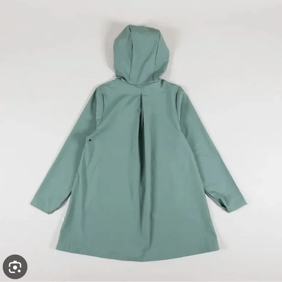 NWT Rains x Free People A-Line Jacket Waterproof Rain Coat Lightweight - Picture 3 of 6